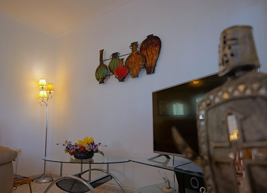 Resale - Villa - Torrevieja - Urbanización San Luis