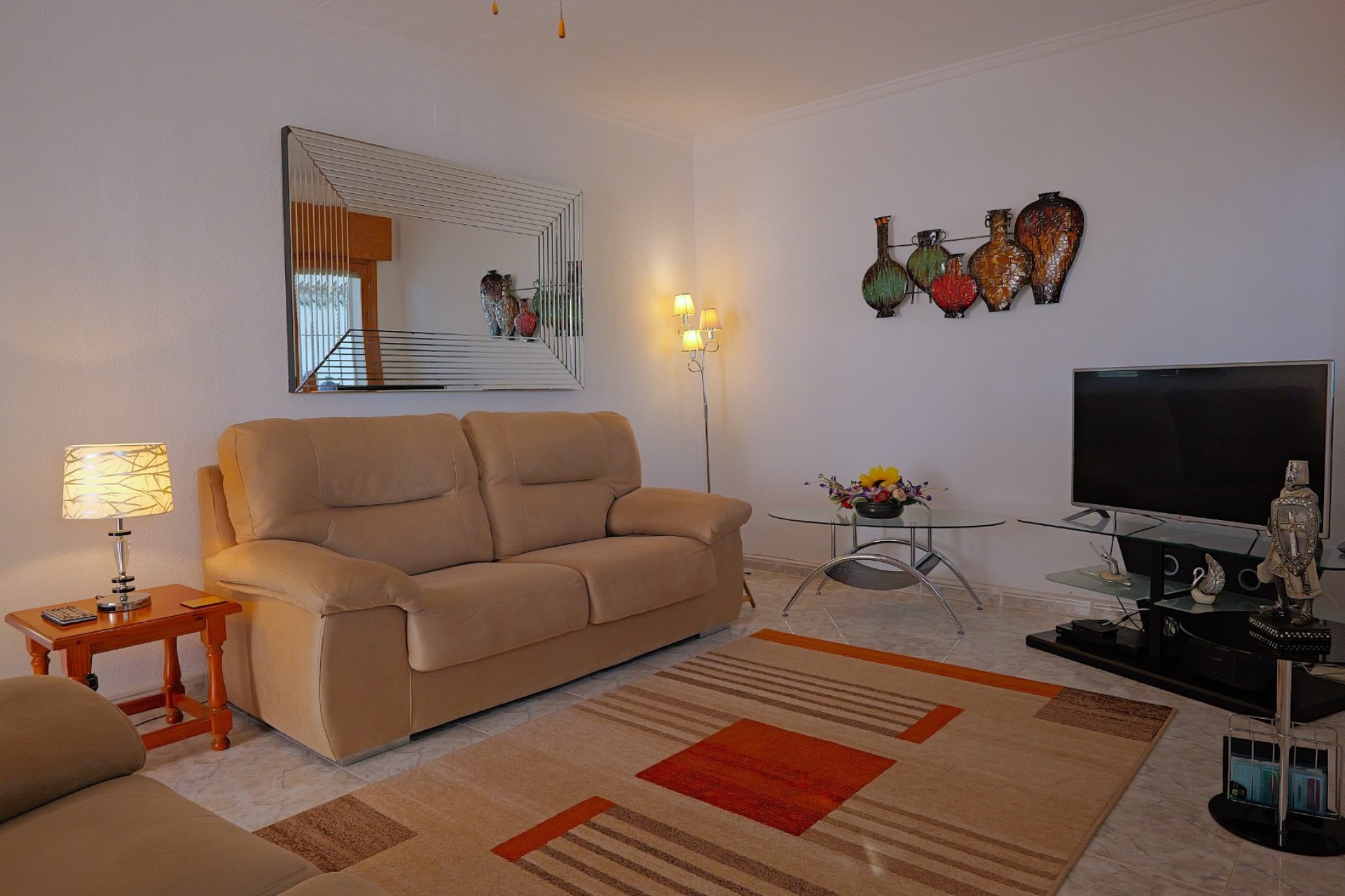 Resale - Villa - Torrevieja - Urbanización San Luis