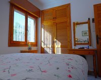 Resale - Villa - Torrevieja - Urbanización San Luis