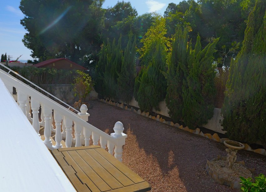 Resale - Villa - Torrevieja - Urbanización San Luis