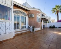 Resale - Villa - Torrevieja - Urbanización San Luis
