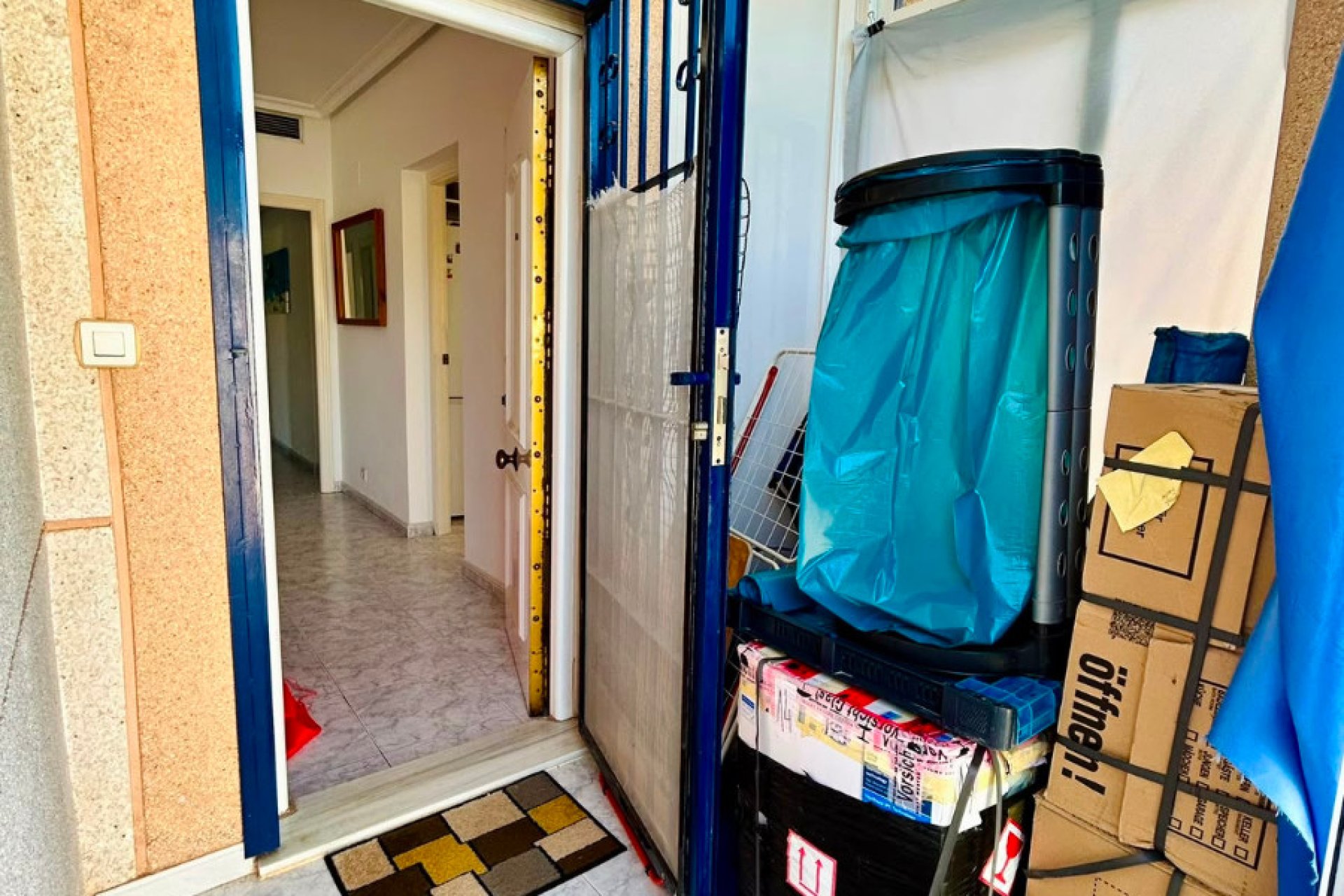 Resale - - VILLA - Torrevieja - Urbanización San Luis