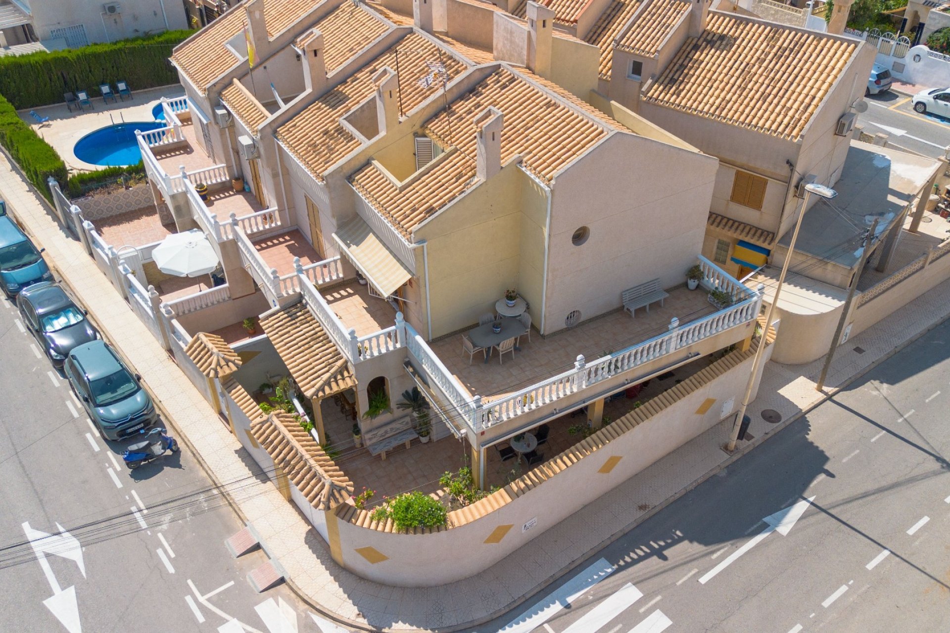 Resale - Villa - Torrevieja - Zona los Frutales