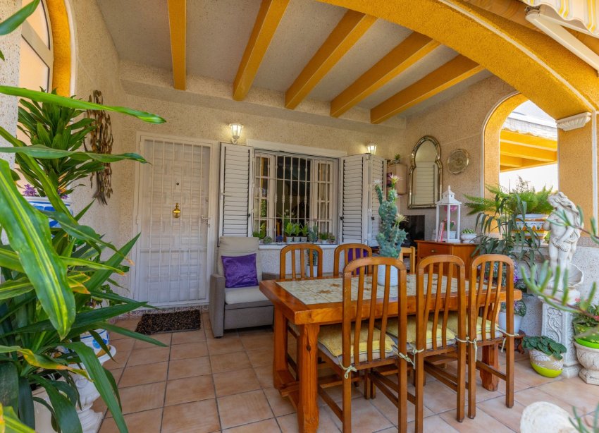 Resale - Villa - Torrevieja - Zona los Frutales