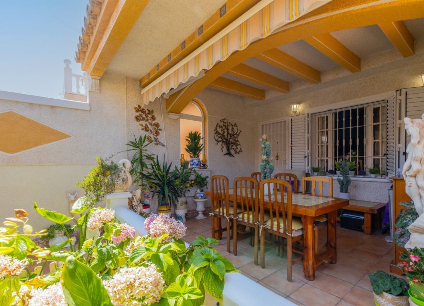 Resale - Villa - Torrevieja - Zona los Frutales