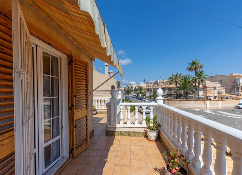 Resale - Villa - Torrevieja - Zona los Frutales