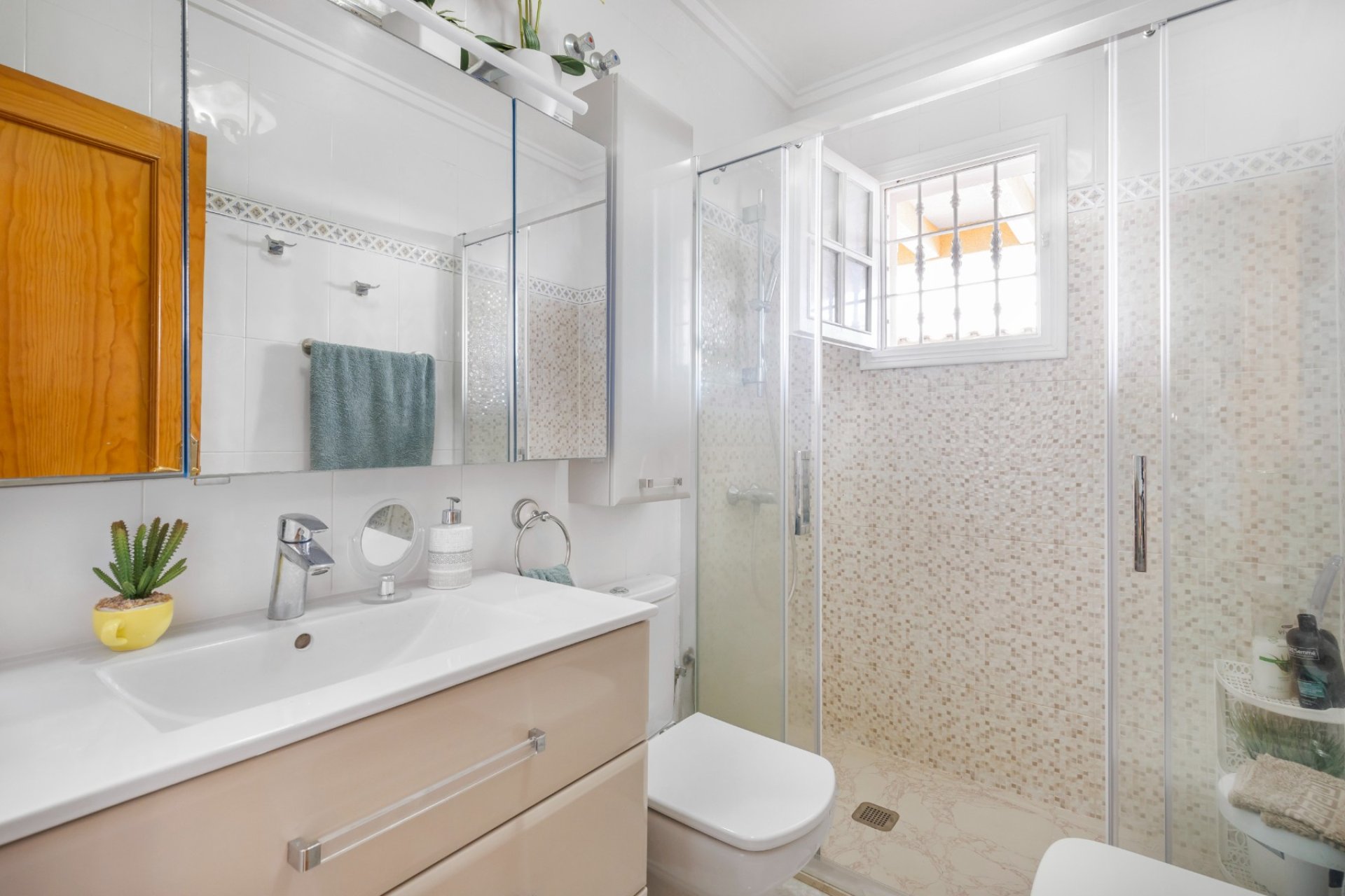 Resale - Villa - Torrevieja - Zona los Frutales