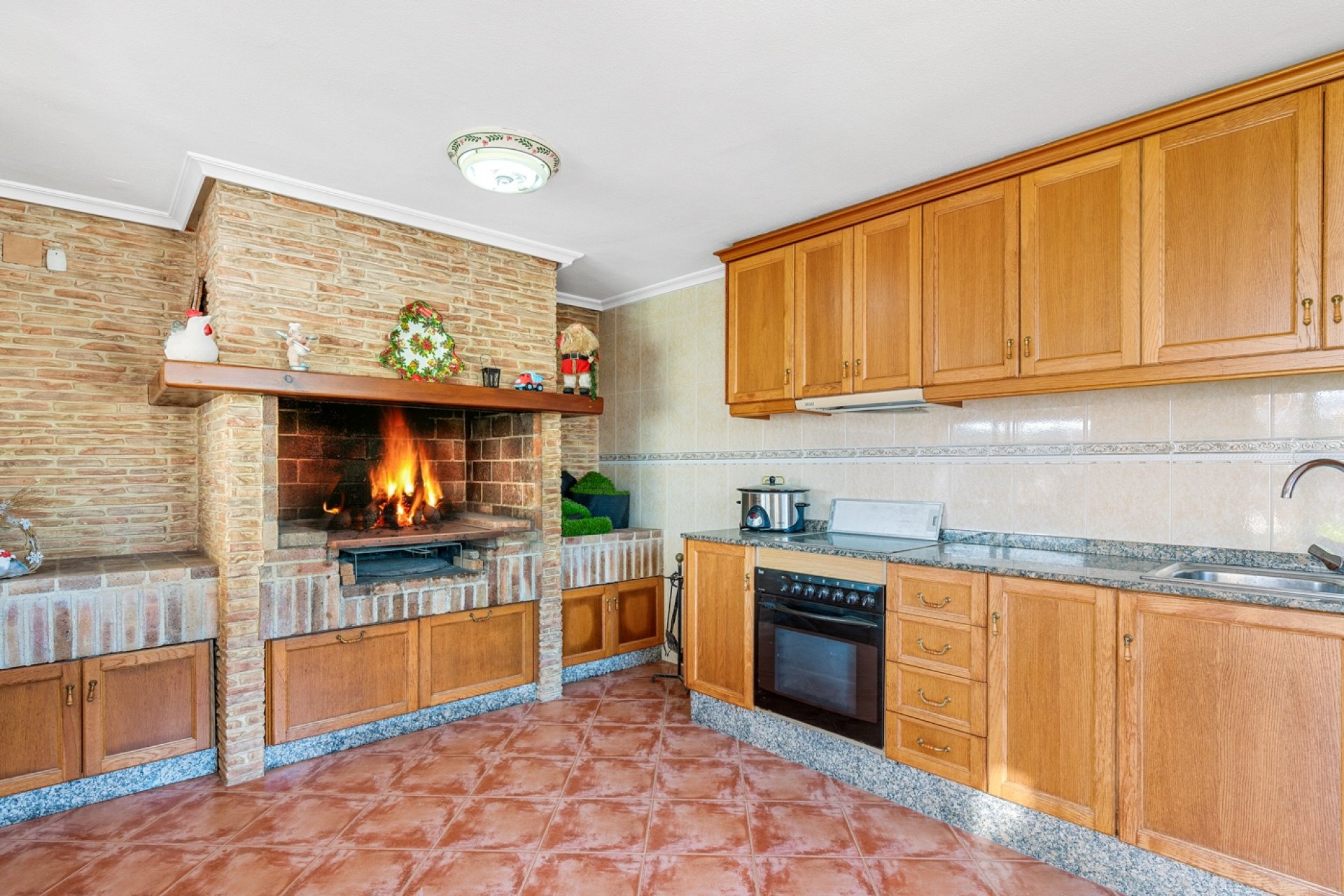 Resale - Villa - Torrevieja