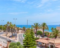 Resale - Villa - Torrevieja