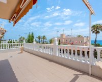 Resale - Villa - Torrevieja