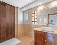 Resale - Villa - Torrevieja