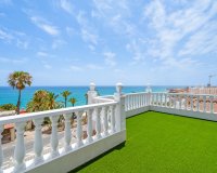 Resale - Villa - Torrevieja