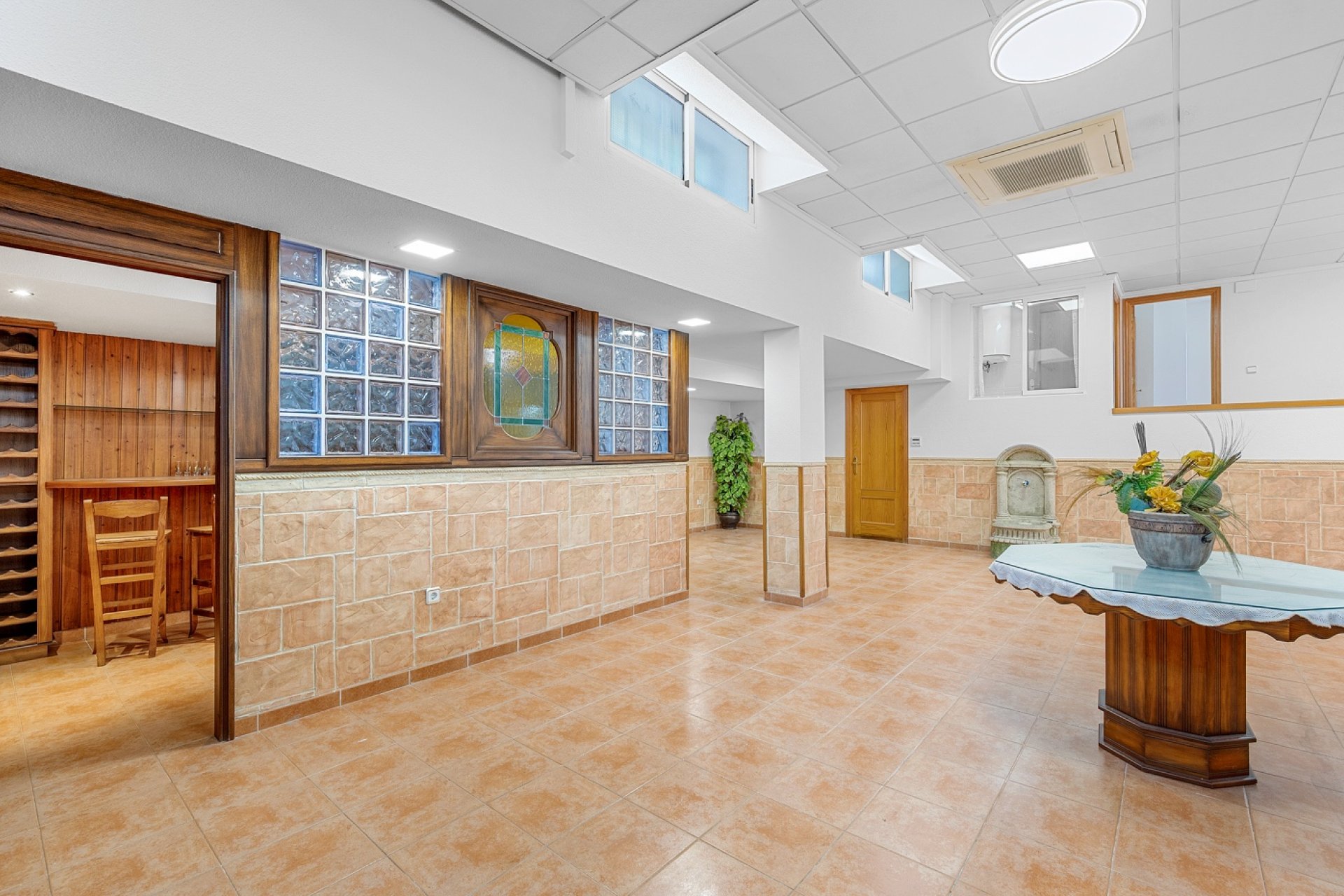 Resale - Villa - Torrevieja