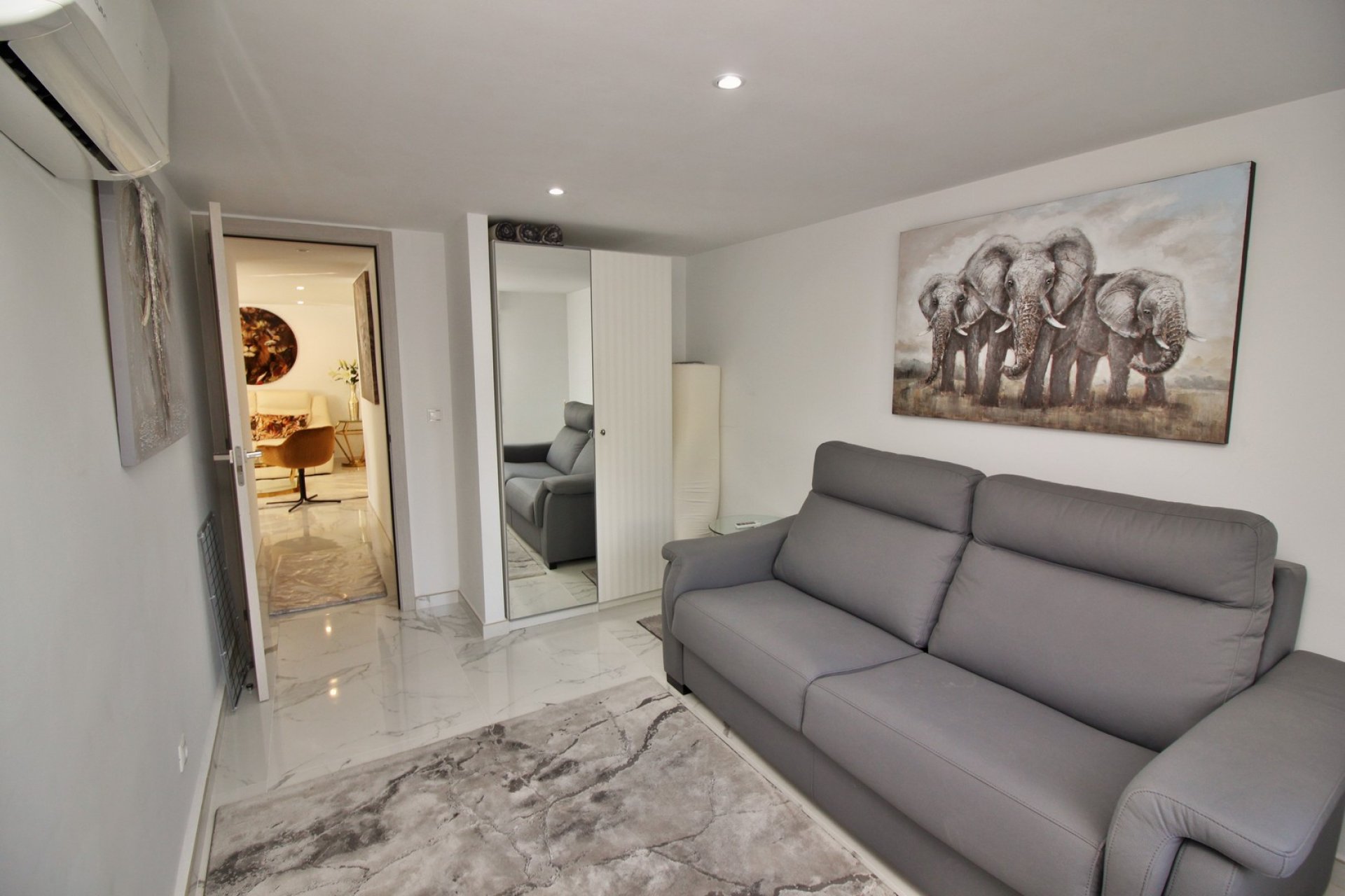 Resale - Villa - Villamartin - Villamartín