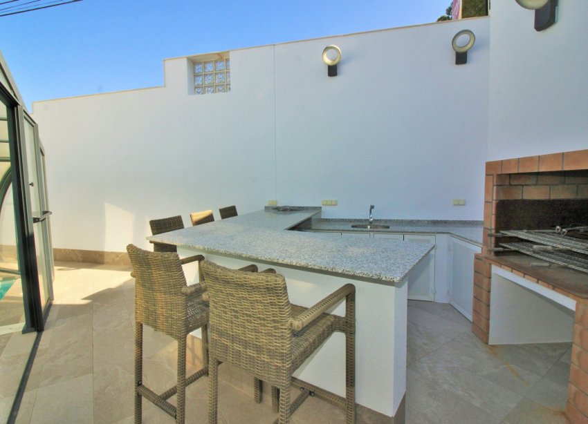 Resale - Villa - Villamartin - Villamartín