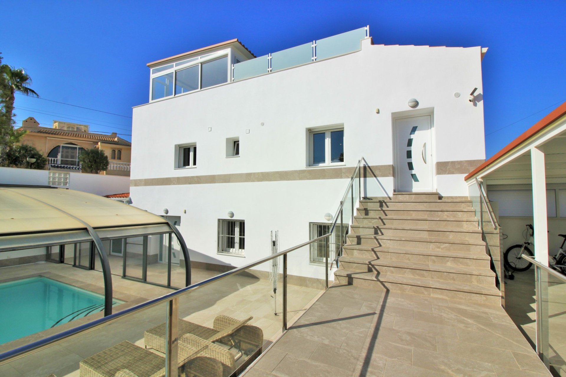 Resale - Villa - Villamartin - Villamartín