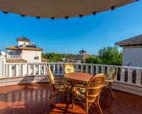 Resale - Villa - Villamartin