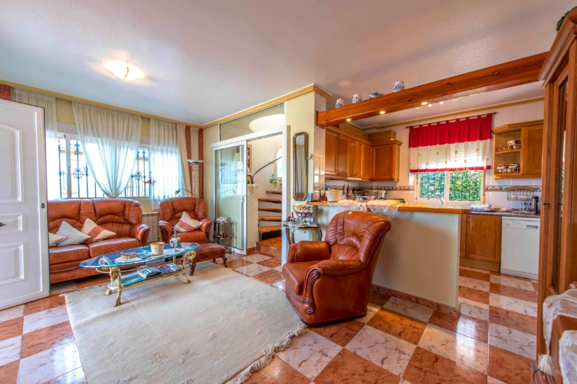 Resale - Villa - Villamartin