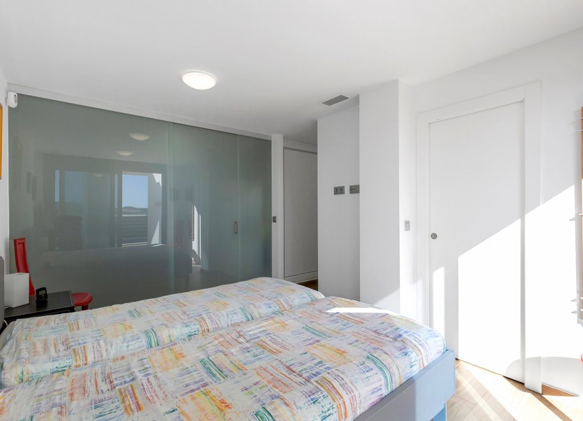 Resale - Villa - Vistabella Golf