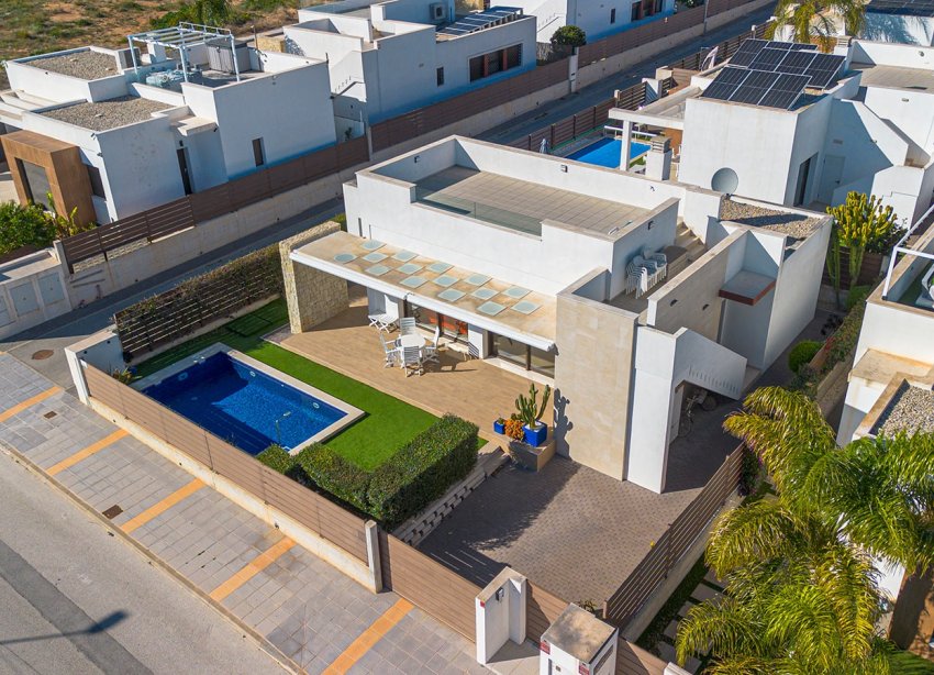 Resale - Villa - Vistabella Golf