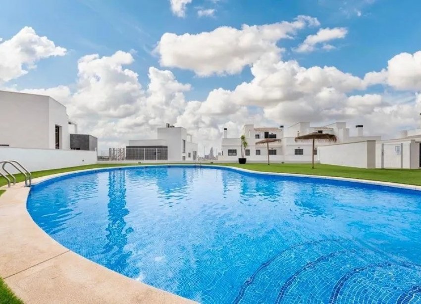 Reventa - Adosado - Finestrat - Urbanización