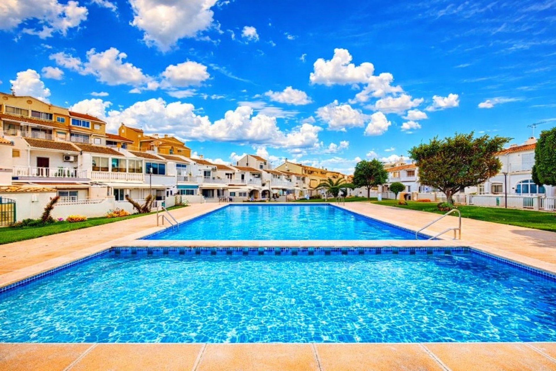 Reventa - Adosado - ﻿Torrevieja (Alicante) - Torrevieja