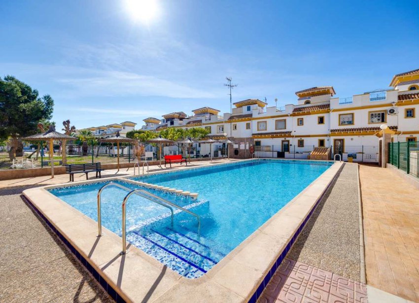 Reventa - Adosado - ﻿Torrevieja (Alicante) - Torrevieja