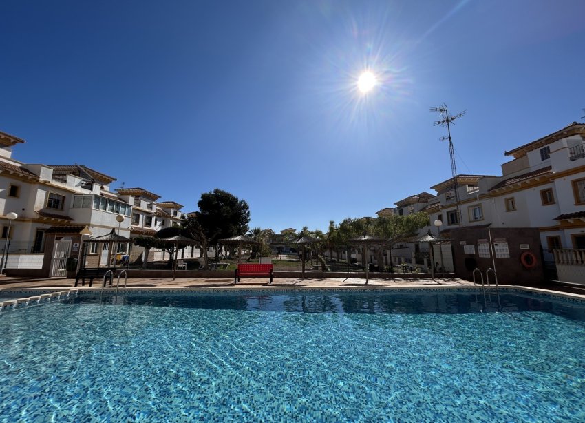 Reventa - Adosado - ﻿Torrevieja (Alicante) - Torrevieja
