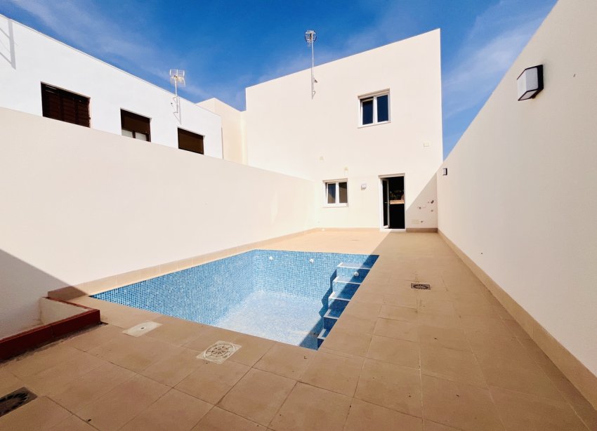 Reventa - Adosado - Pilar de la Horadada