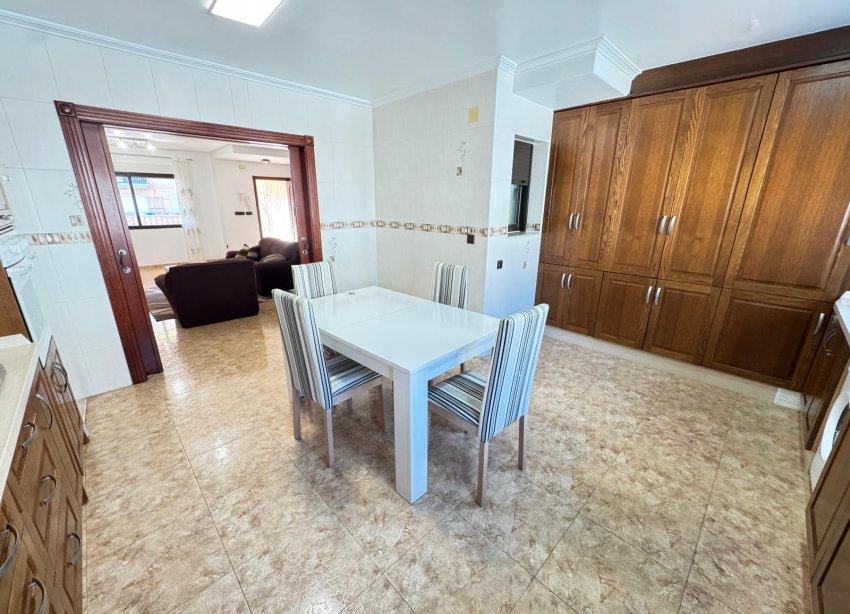 Reventa - Adosado - San Miguel de Salinas