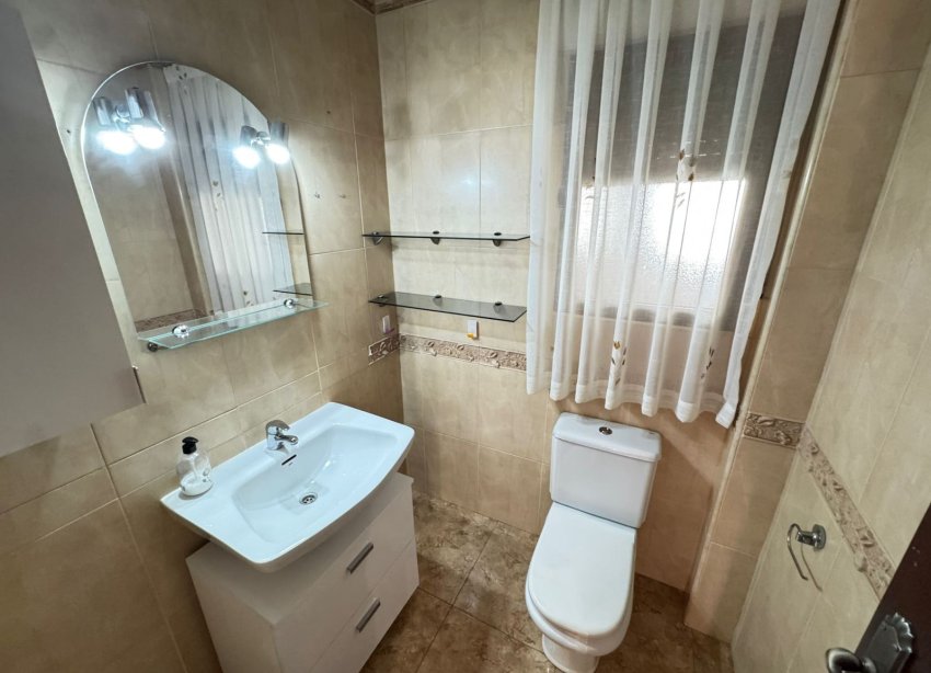 Reventa - Adosado - San Miguel de Salinas