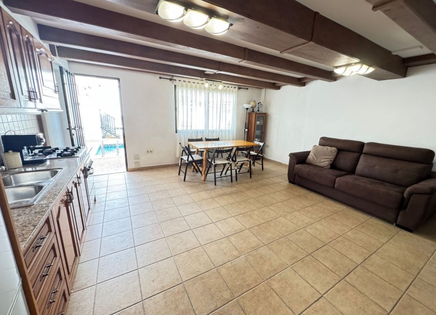 Reventa - Adosado - San Miguel de Salinas