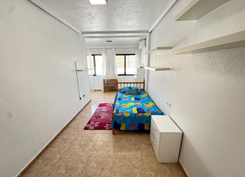 Reventa - Adosado - San Miguel de Salinas