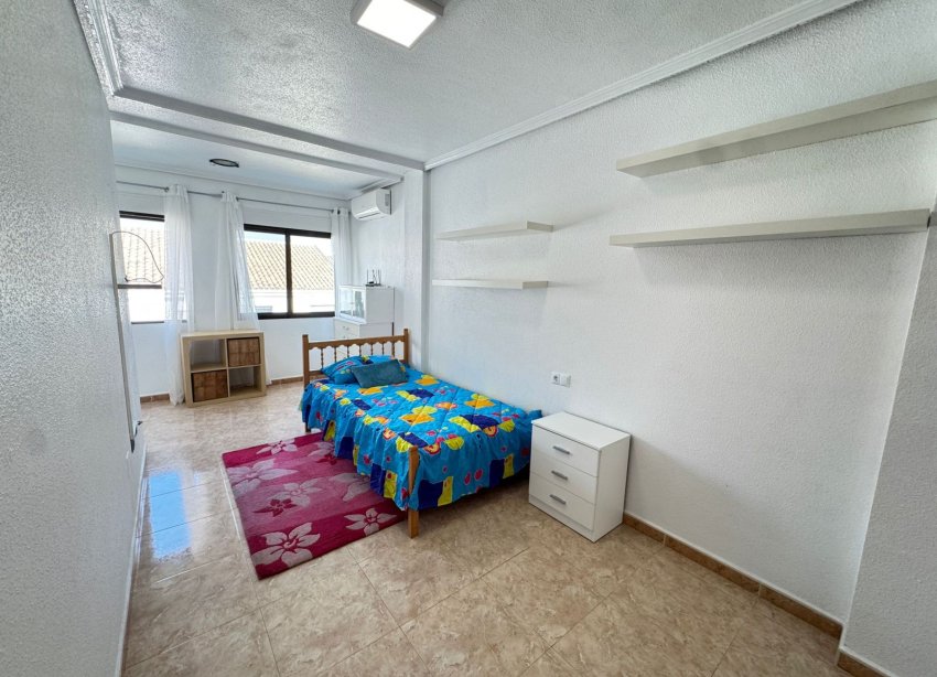 Reventa - Adosado - San Miguel de Salinas