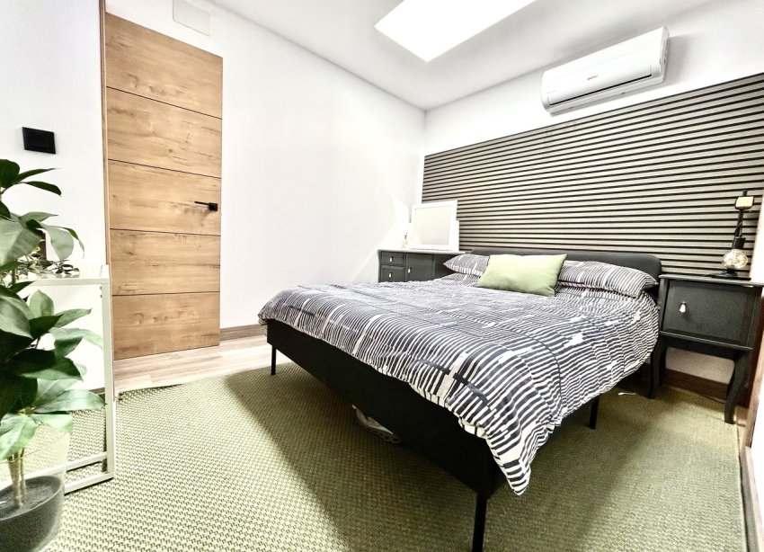 Reventa - Adosado - San Miguel de Salinas