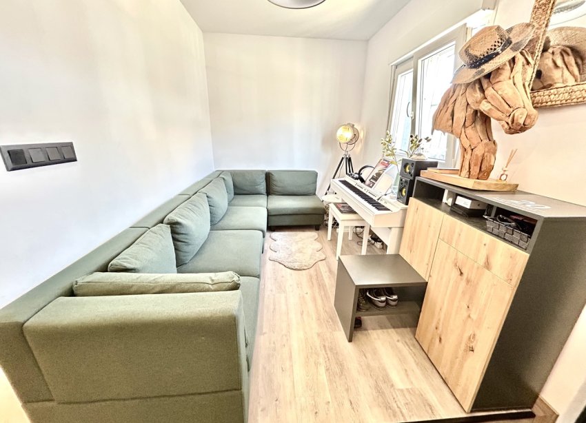 Reventa - Adosado - San Miguel de Salinas