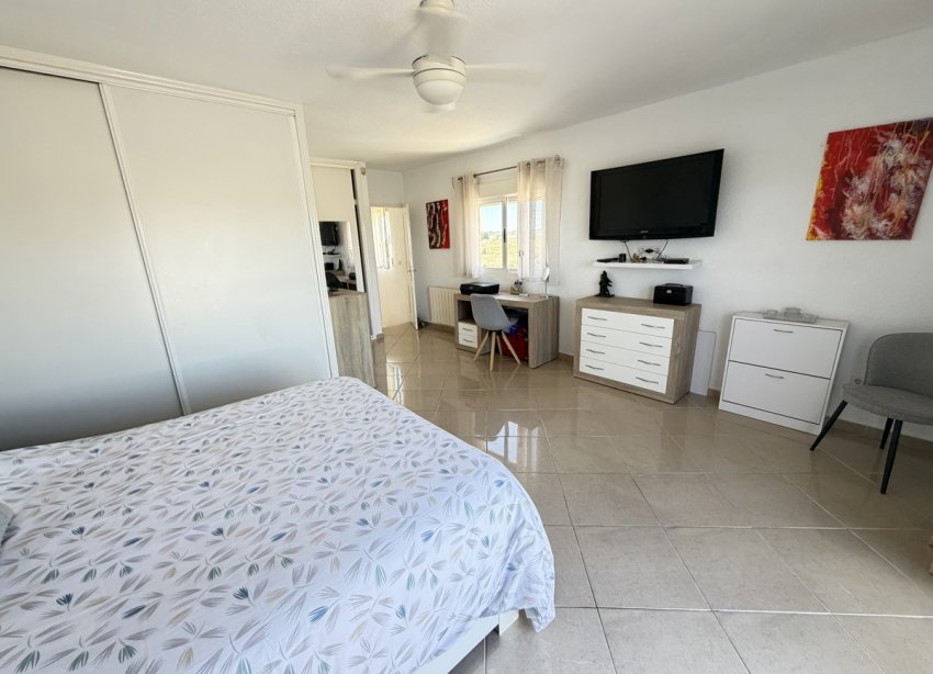 Reventa - Adosado - San Miguel de Salinas