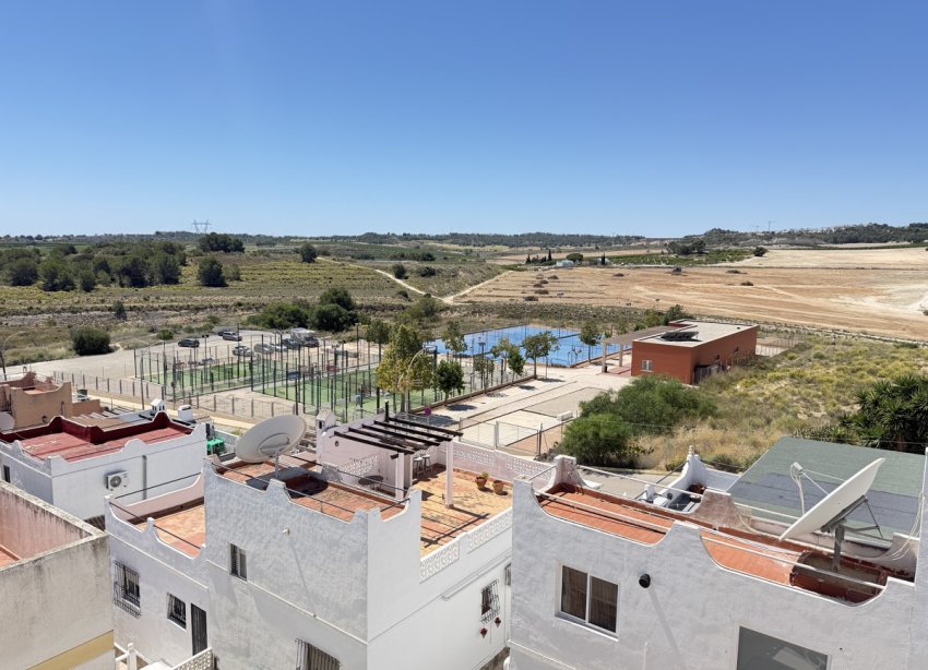 Reventa - Adosado - San Miguel de Salinas
