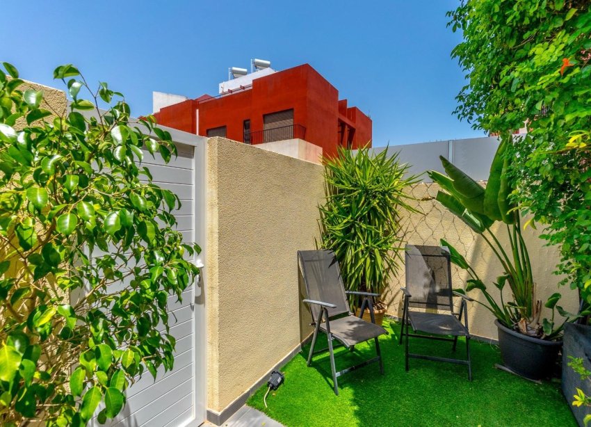 Reventa - Adosado - Torrevieja - Aguas Nuevas