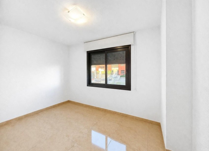 Reventa - Adosado - Torrevieja - Aguas Nuevas