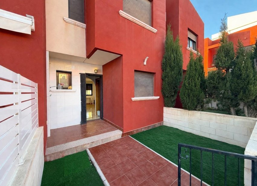 Reventa - Adosado - Torrevieja - Aguas Nuevas