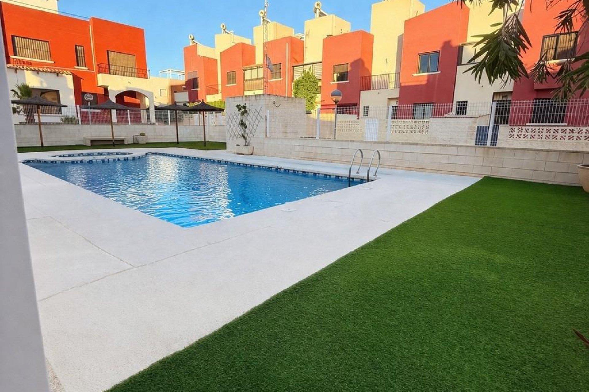 Reventa - Adosado - Torrevieja - Aguas Nuevas