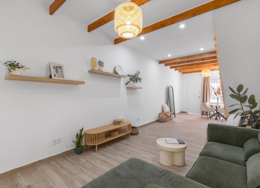 Reventa - Adosado - Torrevieja - Centro