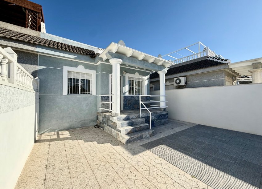 Reventa - Adosado - Torrevieja - El chaparral