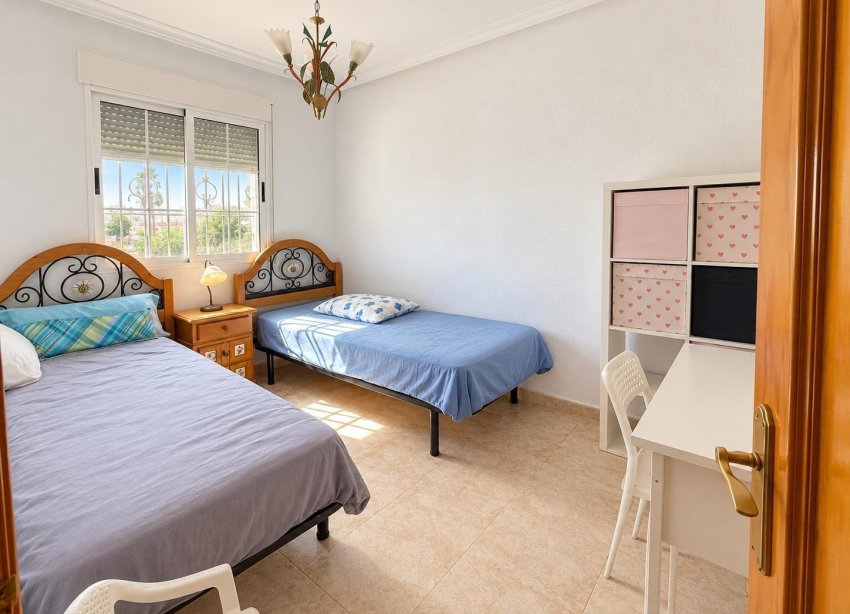 Reventa - Adosado - Torrevieja - El limonar