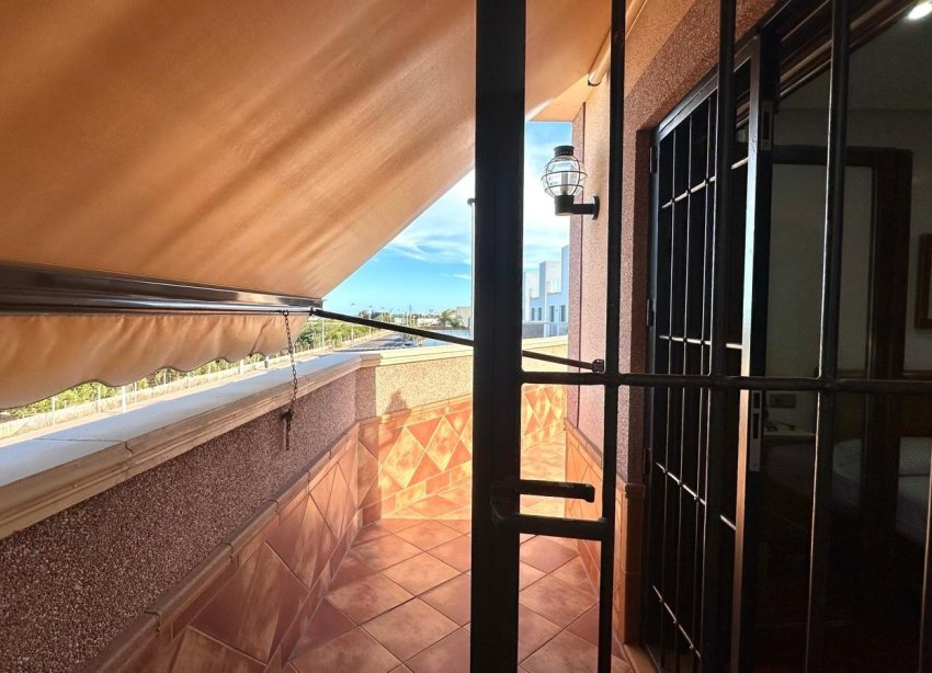 Reventa - Adosado - Torrevieja - La siesta