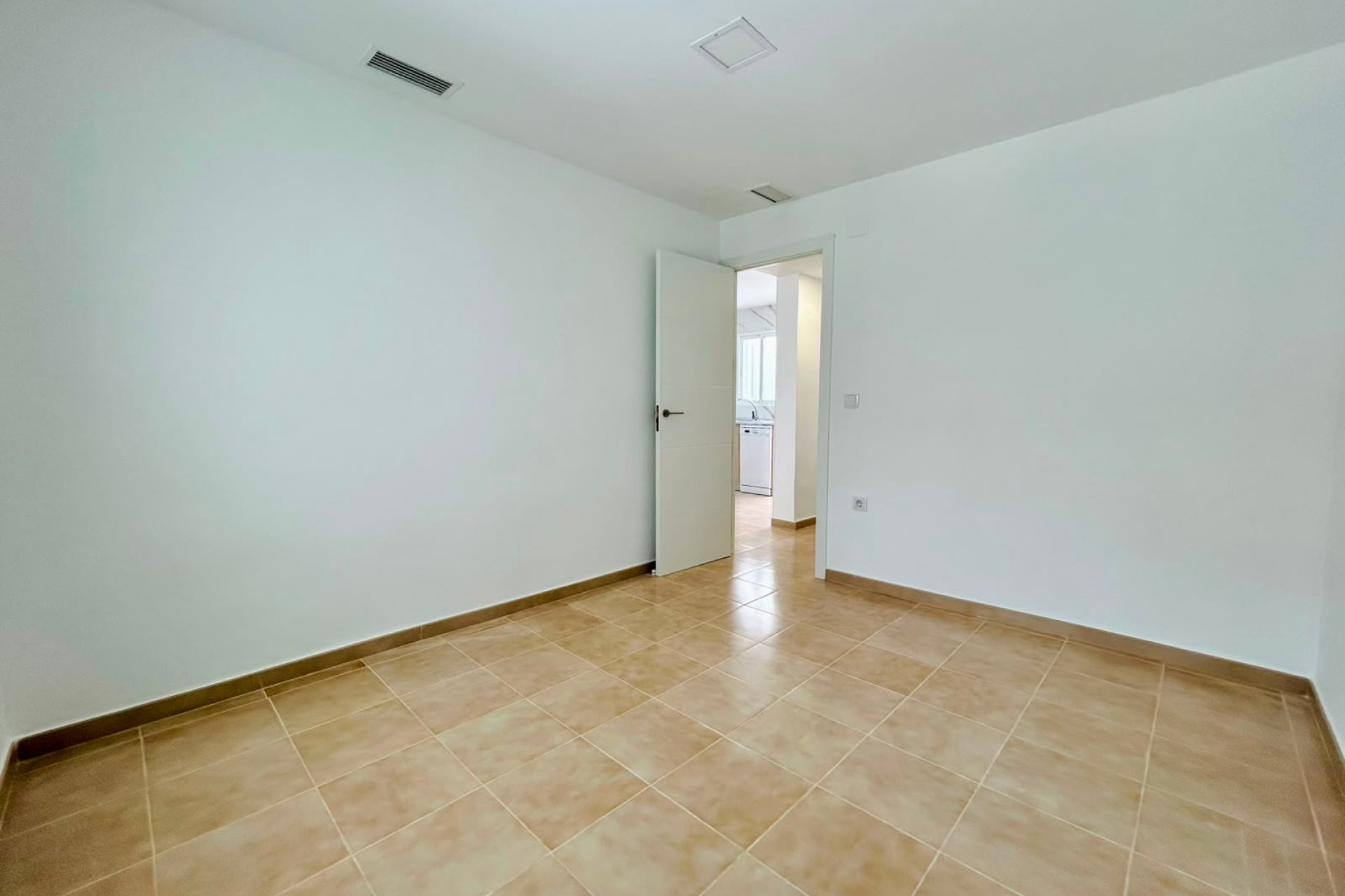 Reventa - Adosado - Torrevieja - La Siesta