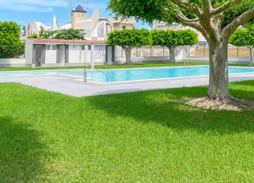 Reventa - Adosado - Torrevieja - La Siesta
