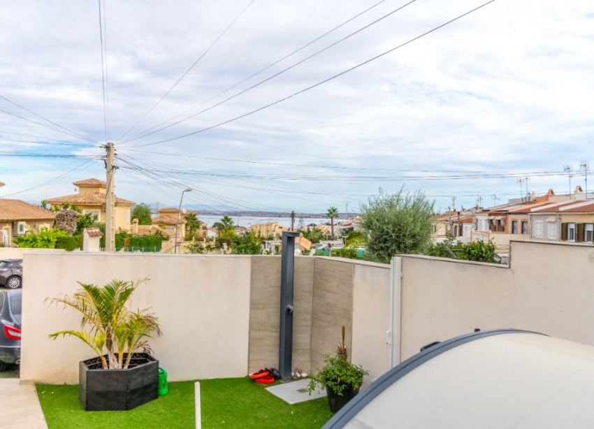 Reventa - Adosado - Torrevieja - Los Balcones