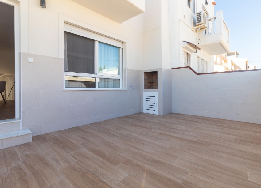 Reventa - Adosado - Torrevieja - Los Frutales